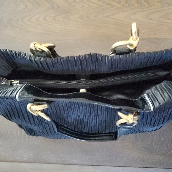 VINTAGE COACH, Ashley Gathered Satin Carryall Tote. BLACK, - Picture 4 of 15